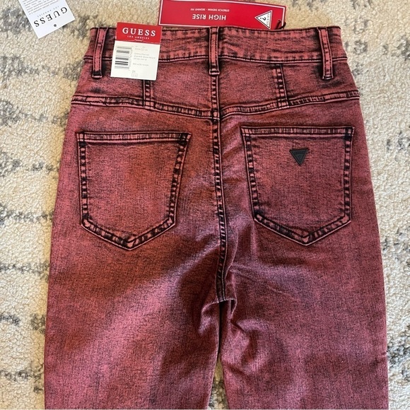 Guess- NWT Red Acid Wash Joanne Seam Front Detail High-Rise Stretch Skinny Fit - Picture 2 of 8